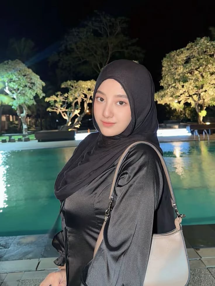 New Teh Pucuk Viral 2025 Jilbab Hitam Tutorial Wiwik Ukhti Aceh Ganas di Air Terjun Hutan Sawit Trending Global Indonesia 2026
