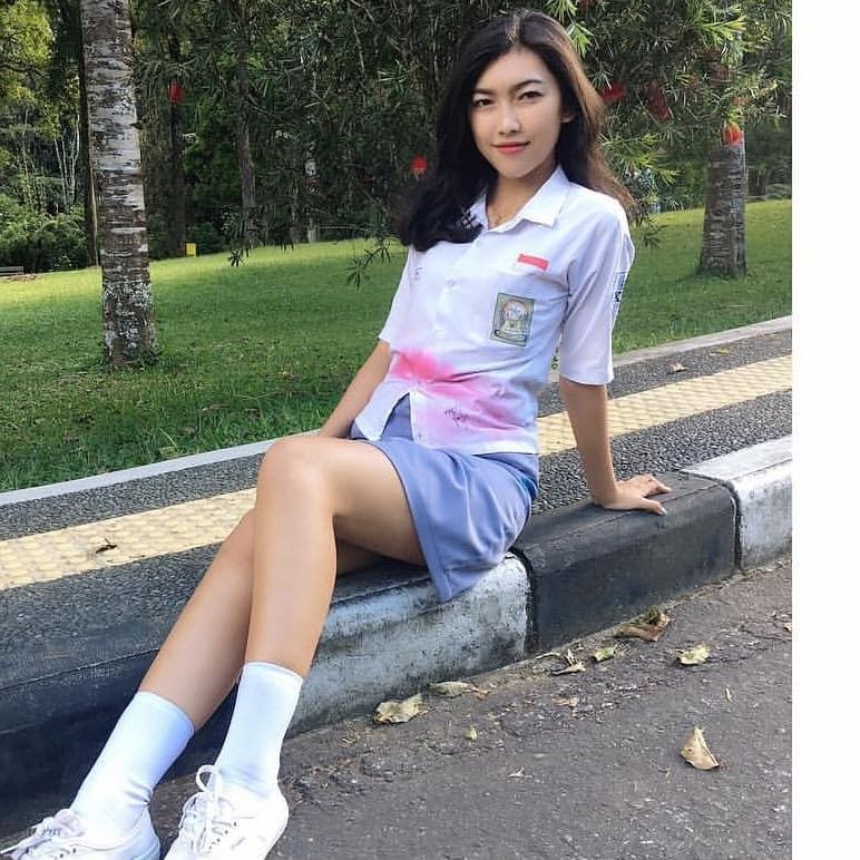 Video ABG Viral 2025 Indonesia Tatapan Membara, Hasrat Tak Terbendung Sma Wiwik Top Global